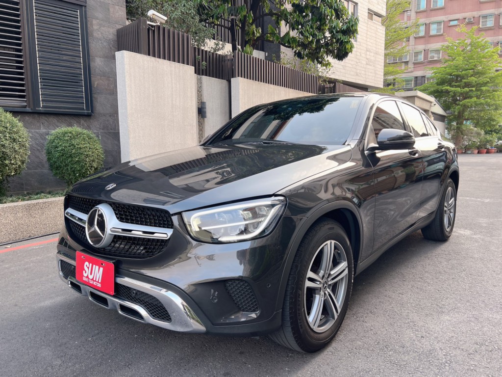 BENZ GLC-CLASS COUPE 【GLC 200 Coupe】 178.0萬 2019 臺南市二手中古車