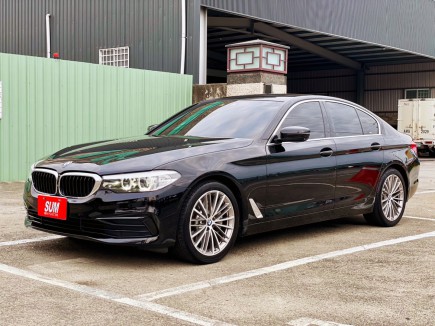 BMW 5 SERIES SEDAN G30  139.8萬 2019 臺南市二手中古車