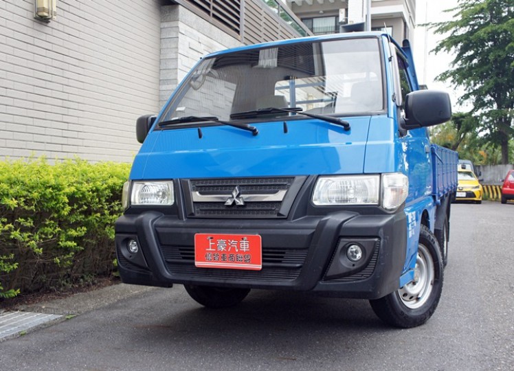 MITSUBISHI DELICA貨車 25.8萬 2014 臺南市二手中古車