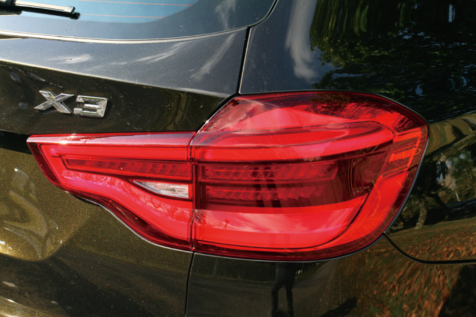 BMW All-New X3 xDrive30i luxury Line